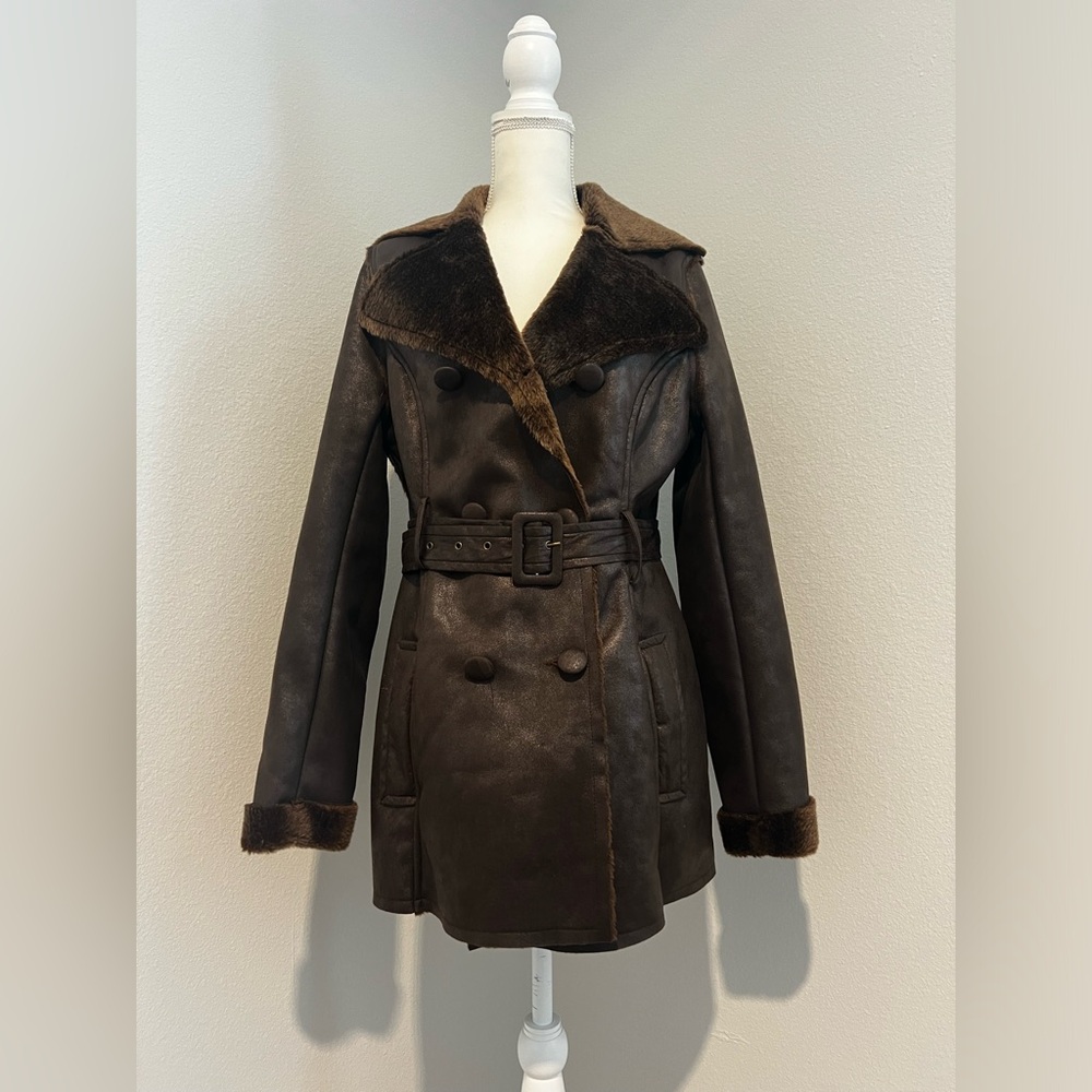 Davinchy Faux Shearling Winter Coat